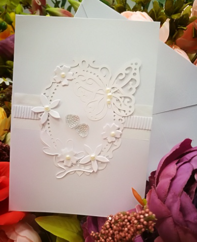 EG120-GC048AM Открытка ручной работы 2 кристальных сердца 12см*17см