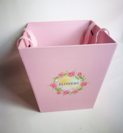 Подарочная коробка Сумка трапеция 17х17х18