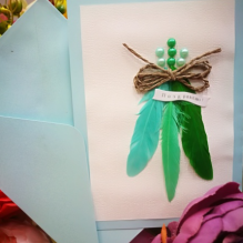 EG117-GC056AM Открытка ручной работы Перья 12см*17см